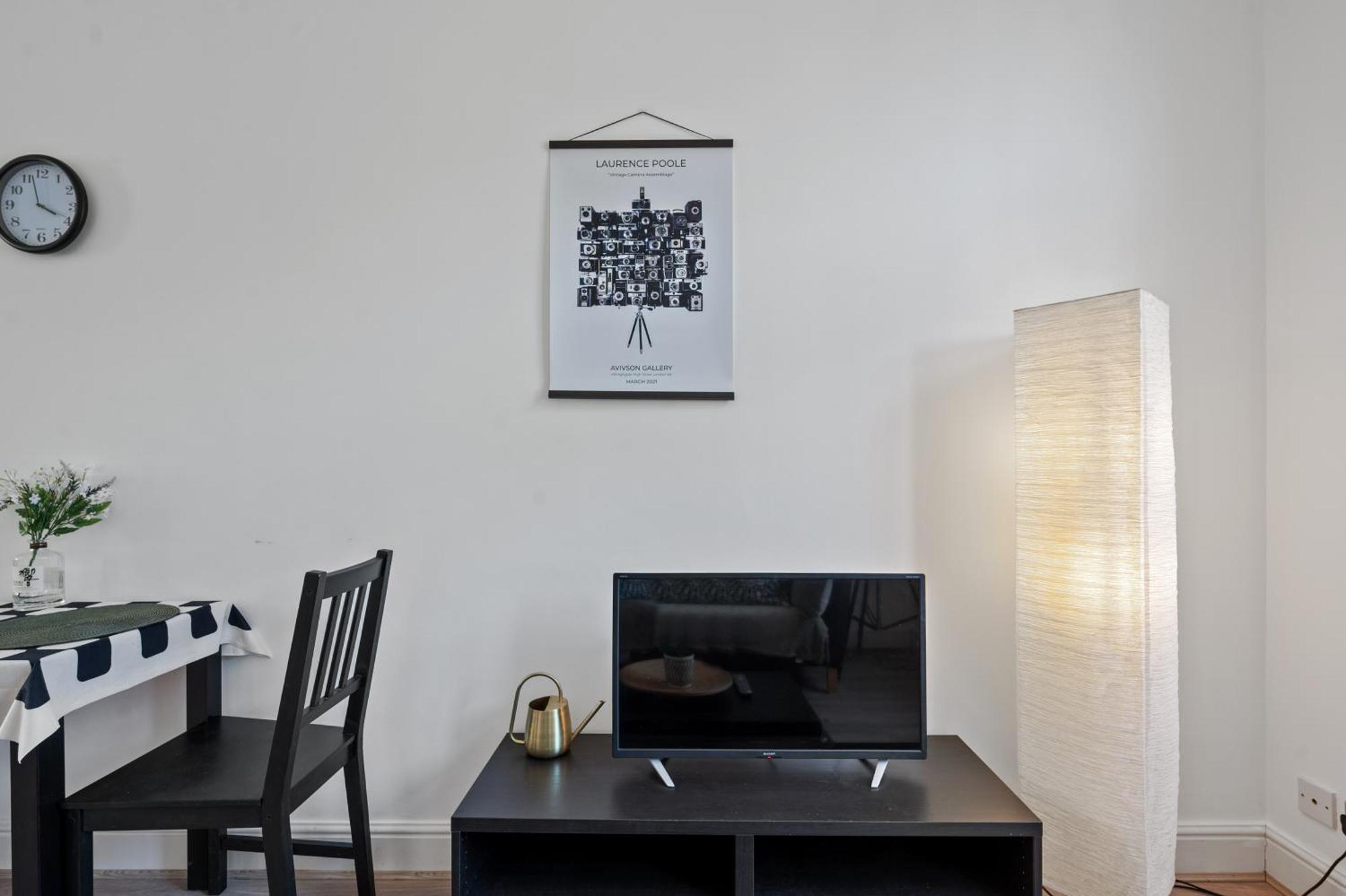 One-Bed Flat, Kensington, Bank Payment To The Host Within 24H From The Reservation Apartment London Exterior photo